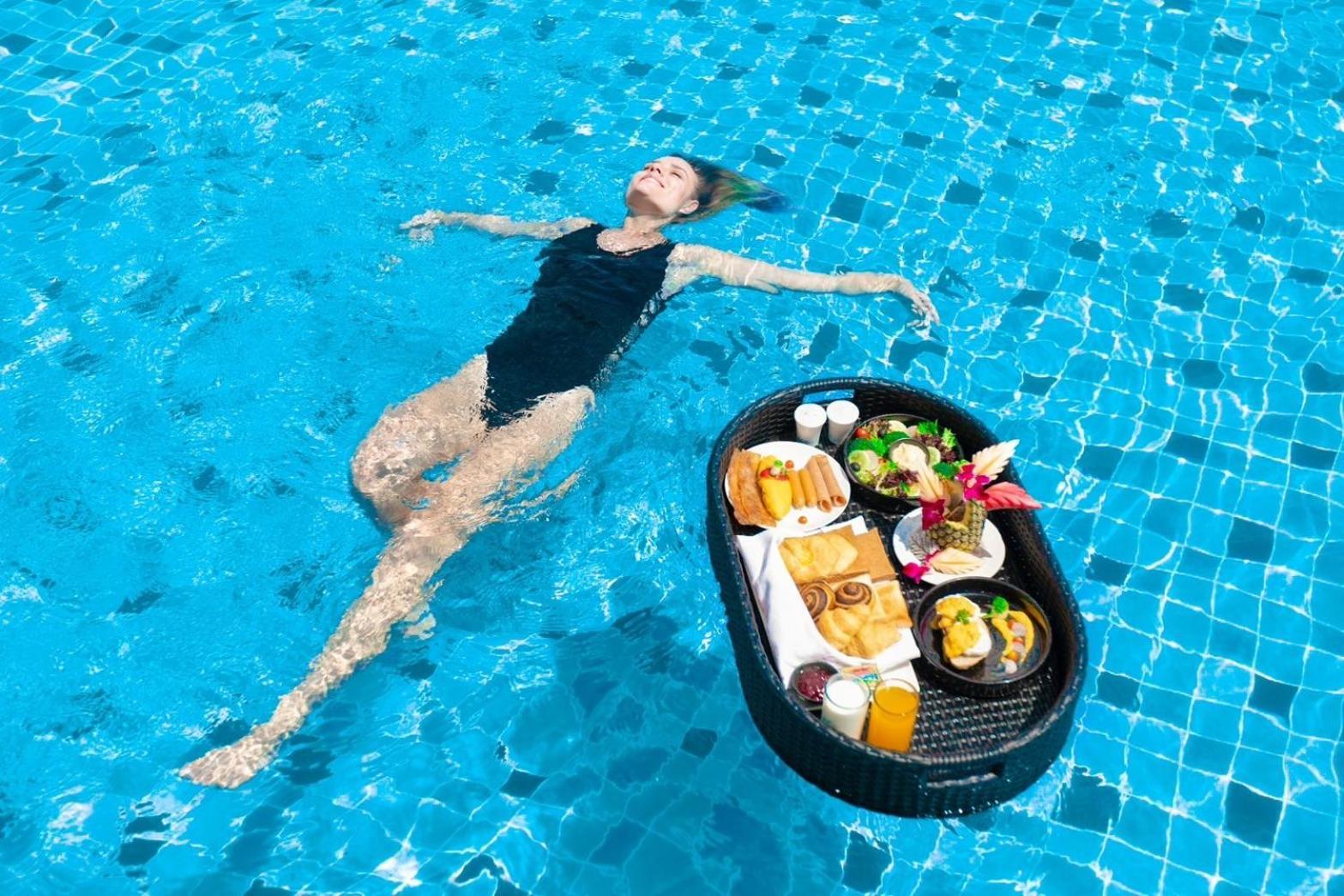 Patong The Marina Phuket Hotel מראה חיצוני תמונה