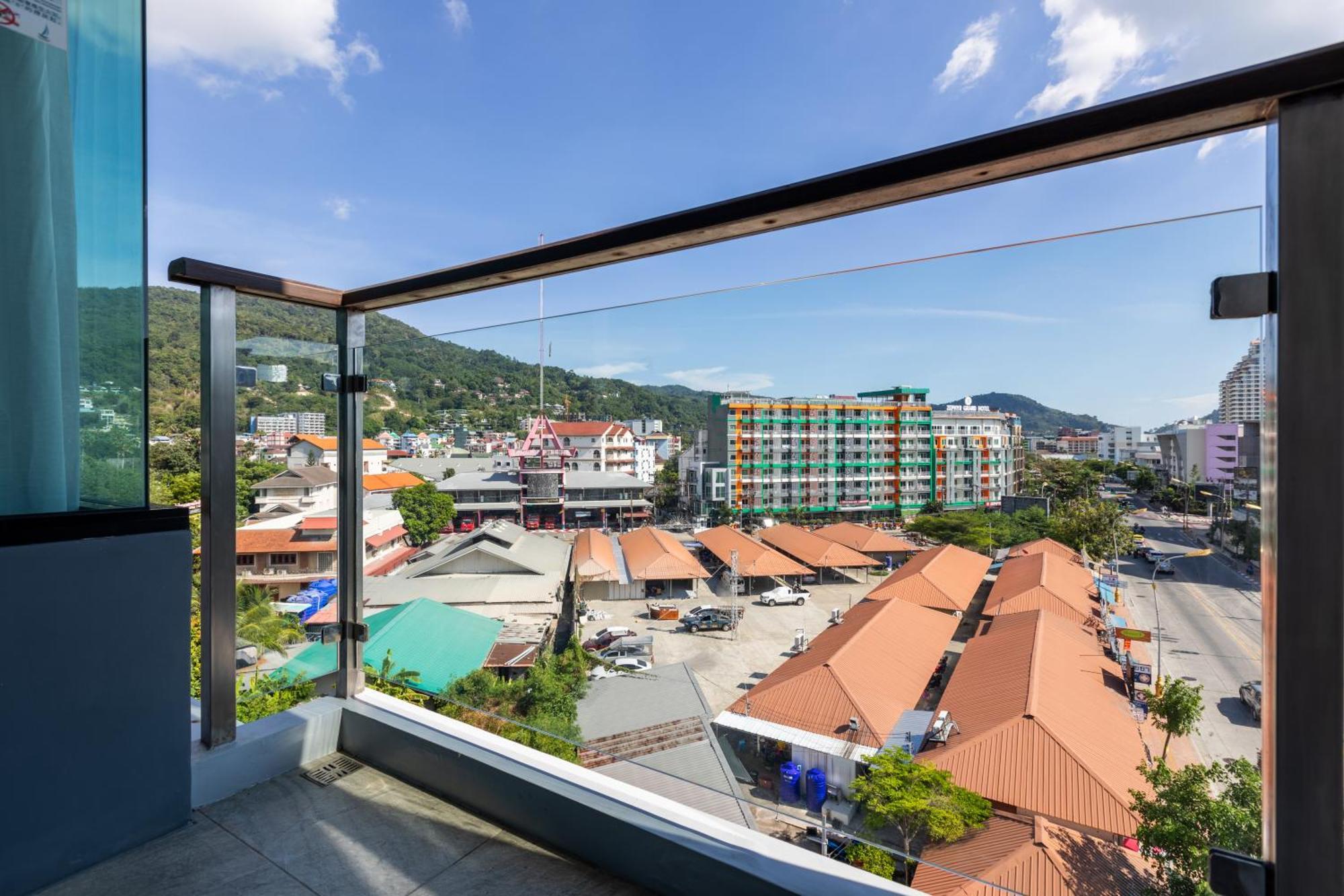 Patong The Marina Phuket Hotel מראה חיצוני תמונה